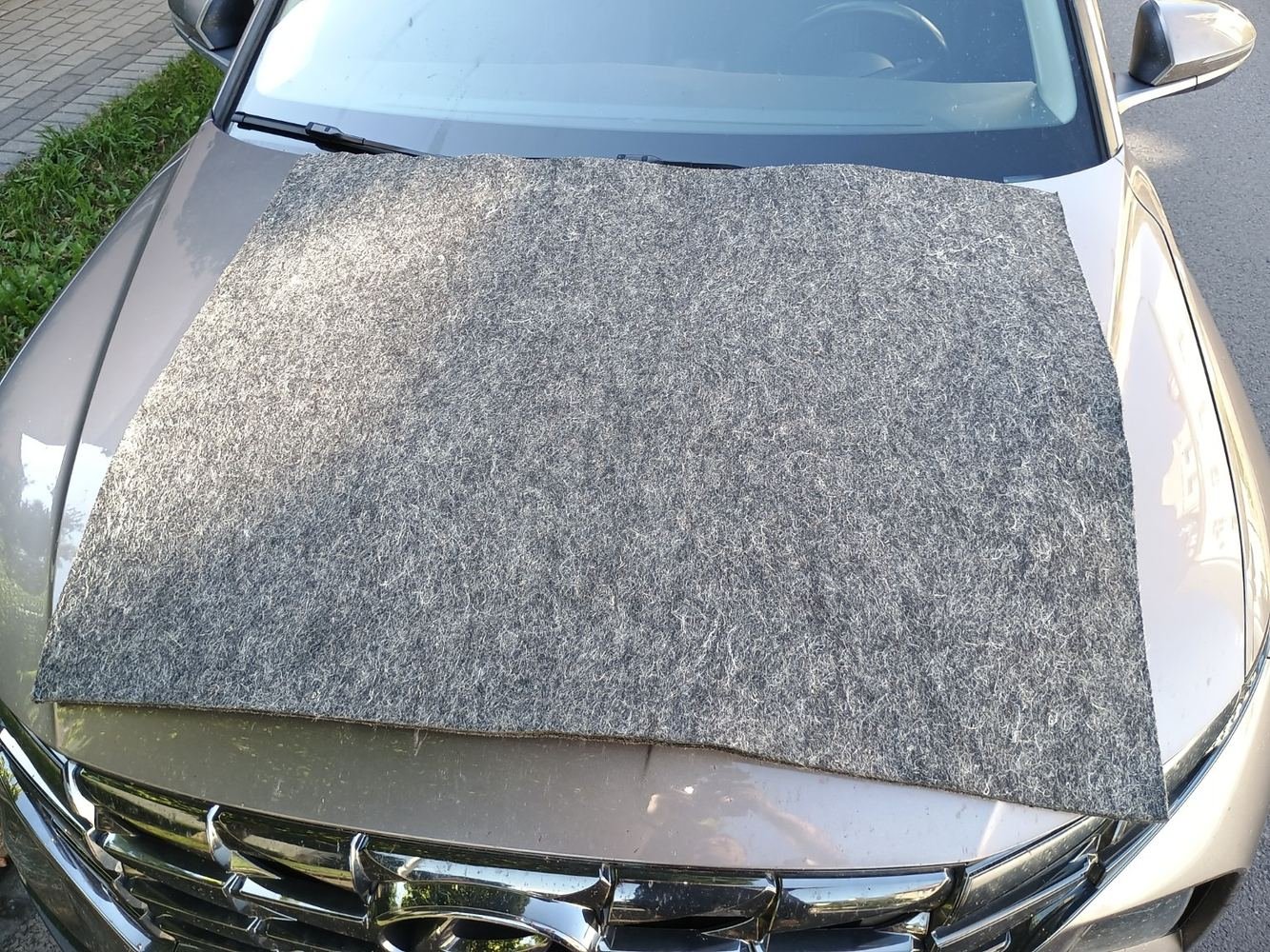 Technická plsť – detail skutečného materiálu